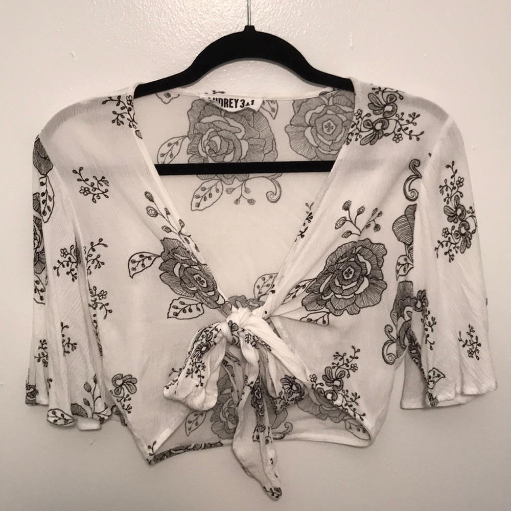 Audrey 3+1 Tie Front Crop Top